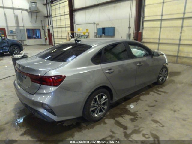 3KPF24AD4PE519115 KIA Forte Lxs
