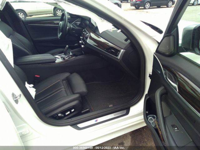 WBAJS7C01LBN96485 BMW 5 Series M550i Xdrive