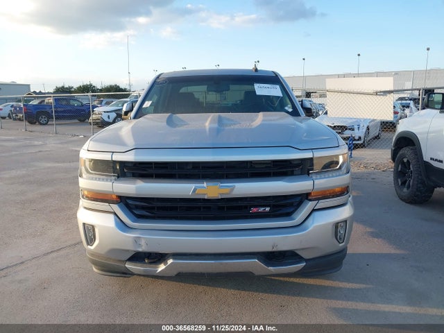 Chevrolet Silverado 1500 2lt 2018 3GCUKREC8JG497086 Image 11