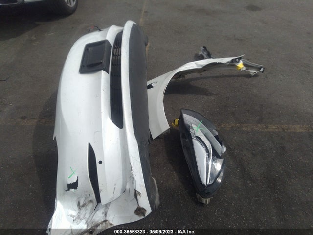 Tesla Model 3 Performance 2020 5YJ3E1EC2LF647125 Image 4