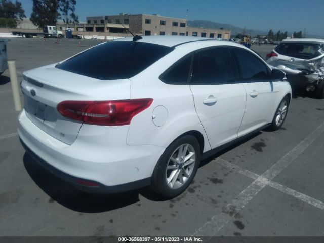 1FADP3F29FL270249 Ford FOCUS SE