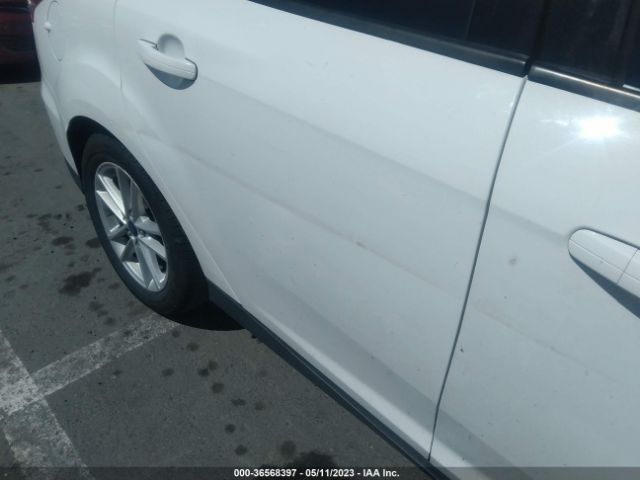 1FADP3F29FL270249 Ford FOCUS SE