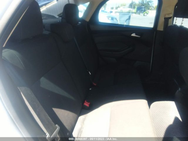 1FADP3F29FL270249 Ford FOCUS SE