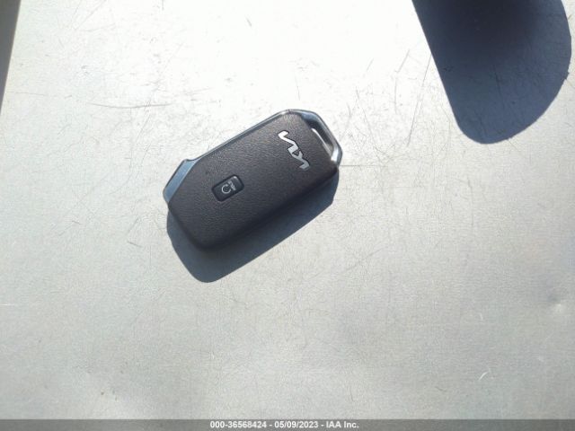 5XYRK4LF0PG186667 KIA SORENTO SX