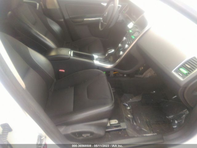 YV440MDJ7G2845712 Volvo Xc60 T5 Drive-e