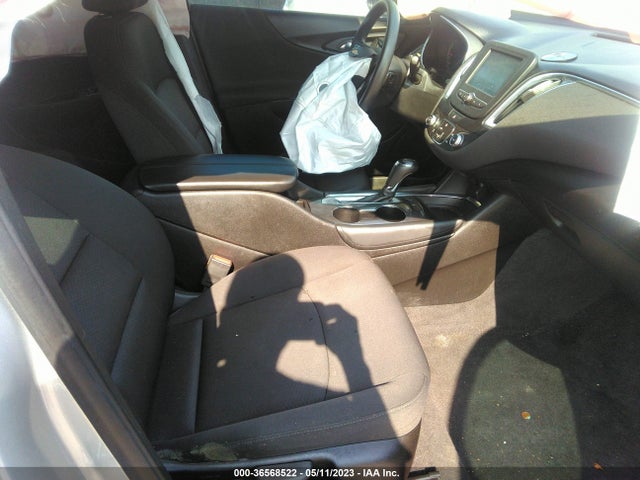 Chevrolet MALIBU LT 2018 1G1ZD5ST4JF217171 Image 5