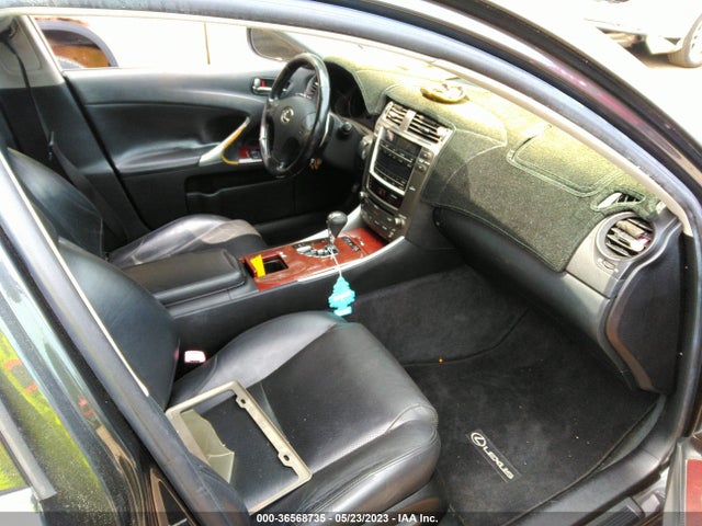 2007 LEXUS IS 250 VIN: JTHCK262972015928
