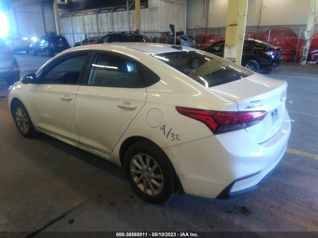 Hyundai Accent Sel 2018 3KPC24A37JE028412 Image 3