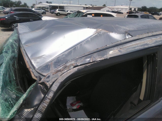 2010 SCION XB VIN: JTLZE4FE2A1102855
