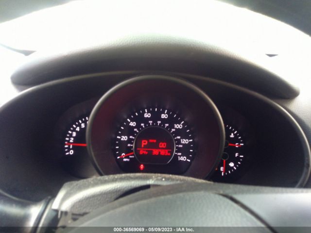 KNDJN2A24K7655564 KIA Soul Base