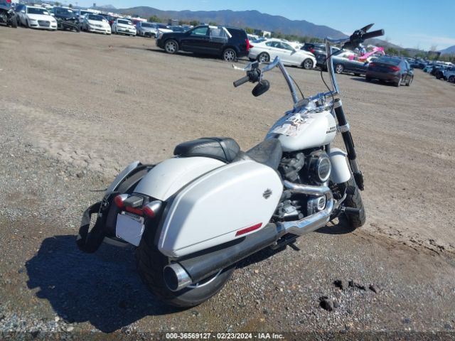 2021 HARLEY-DAVIDSON FLSB 1HD1YMJ22MB012888 Photo 3