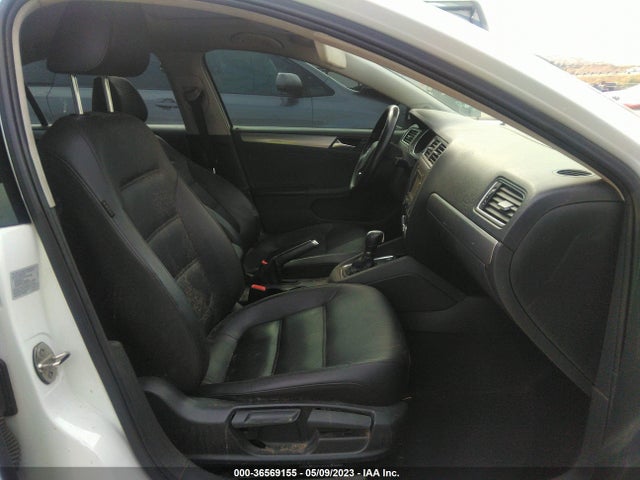 3VWD17AJ2FM308014 Volkswagen Jetta Sedan 1.8t Se