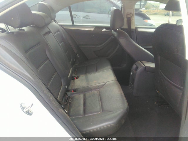 3VWD17AJ2FM308014 Volkswagen Jetta Sedan 1.8t Se