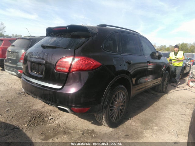 2011 PORSCHE CAYENNE WP1AB2A2XBLA48700 Photo 3