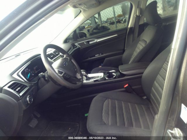 3FA6P0HD0GR193845 Ford FUSION SE