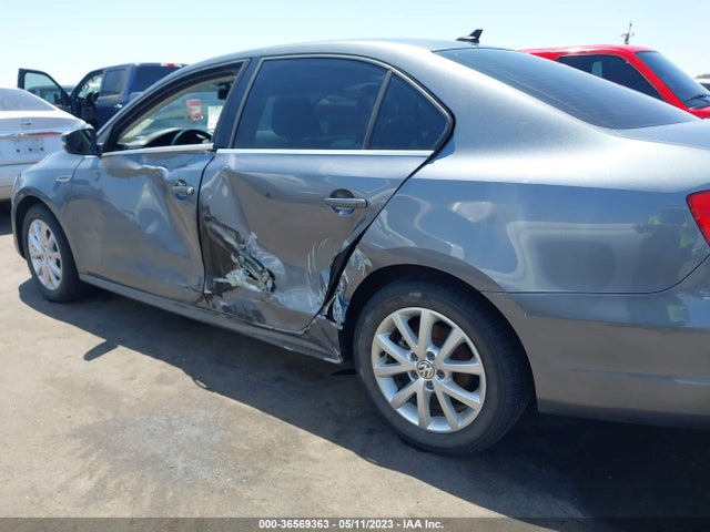 2013 VOLKSWAGEN JETTA SEDAN SE W/CONVENIENCE/SUNROOF VIN: 3VWDX7AJ9DM448685