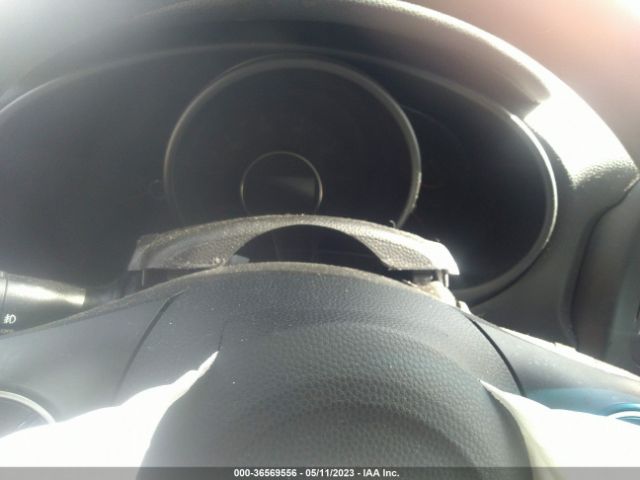 KNDJP3A50J7618147 KIA SOUL +