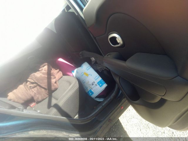 KNDJP3A50J7618147 KIA SOUL +