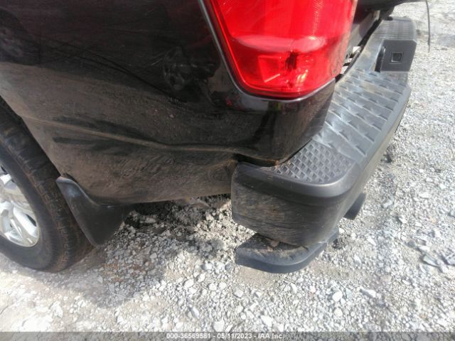 1N6AA1EJ0JN537526 Nissan TITAN S