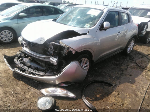 2014 NISSAN JUKE S VIN: JN8AF5MR8ET451180