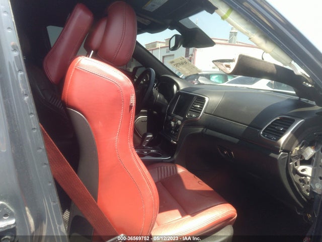 1C4RJFDJ4HC835085 Jeep Grand Cherokee Srt