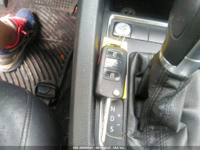 3VWD07AJ9FM287875 Volkswagen Jetta Sedan 1.8t Se