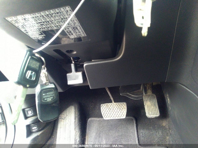 Honda CR-V LX 2018 2HKRW6H32JH226424 Image 11