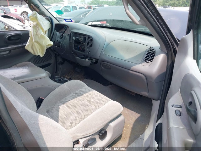 2002 FORD F-150 XL/XLT VIN: 2FTRX17232CA24272