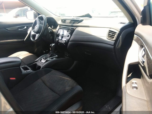 2017 NISSAN ROGUE SV VIN: 5N1AT2MV8HC853474