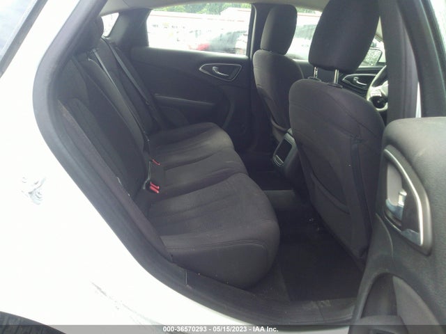 1C3CCCABXFN638889 Chrysler 200 Limited