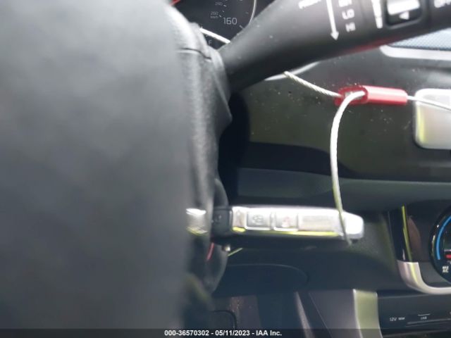 KNDEU2AA4M7046148 KIA SELTOS S