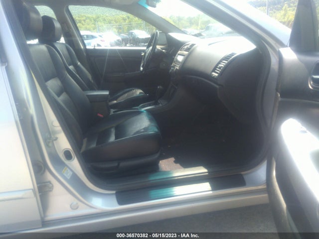 2005 HONDA ACCORD SDN EX-L VIN: 1HGCM56885A006286