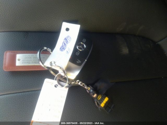 WDD3G4FB1KW025679 Mercedes-Benz A-class A 220