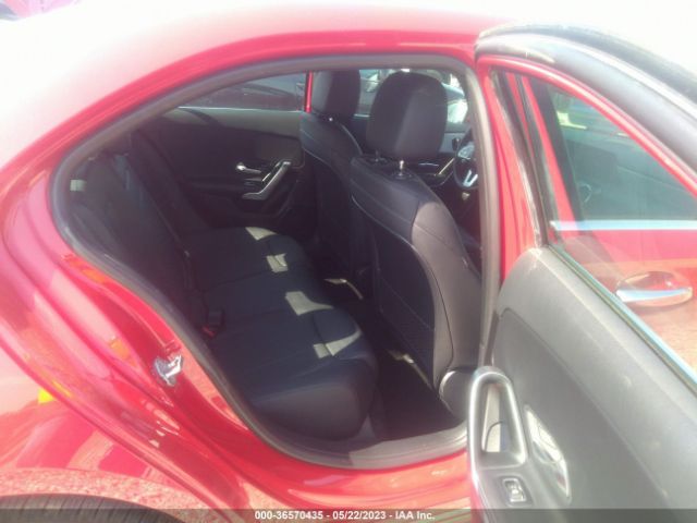 WDD3G4FB1KW025679 Mercedes-Benz A-class A 220