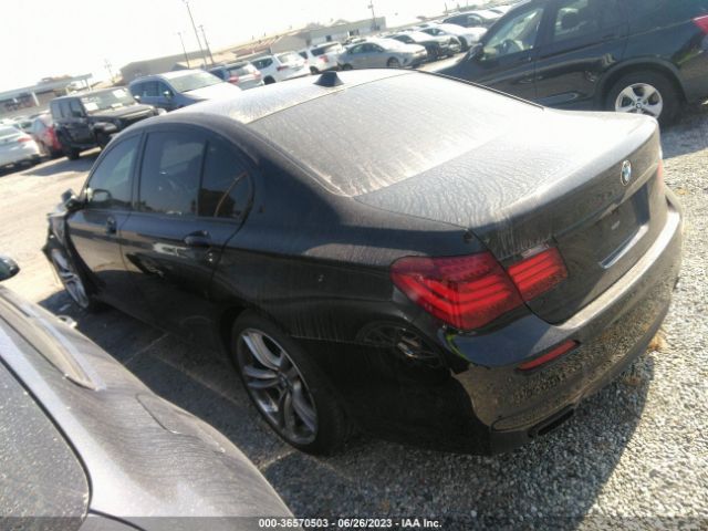 WBAYA6C58FG273209 BMW 7 Series 740i