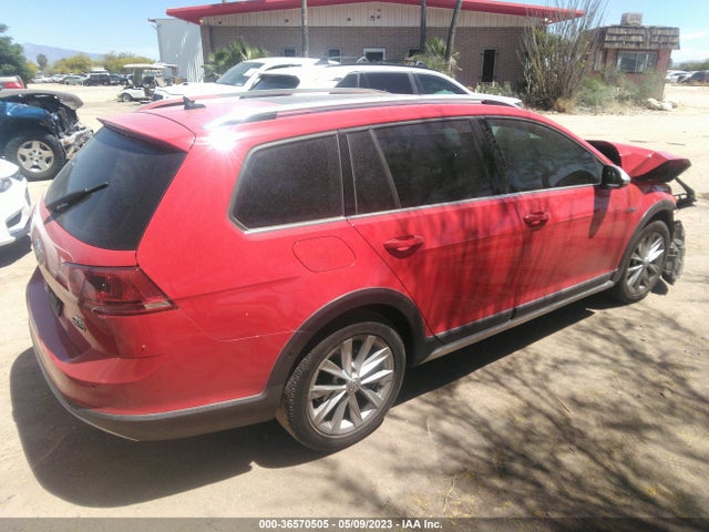 3VWH17AU4HM506916 Volkswagen Golf Alltrack Se