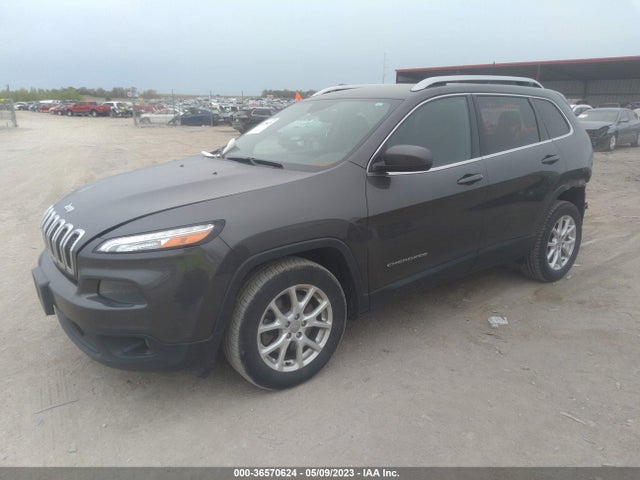 1C4PJLCB2GW274494 Jeep Cherokee Latitude