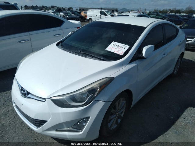 Hyundai ELANTRA SE 2015 5NPDH4AE5FH570423 Image 2
