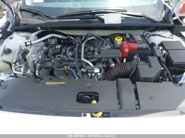 3N1AB8CVXNY321337 Nissan SENTRA SV