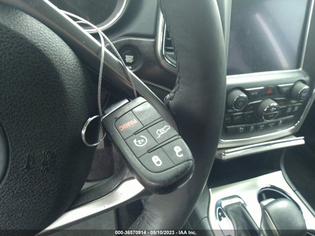 1C4RJEBGXJC368567 Jeep Grand Cherokee