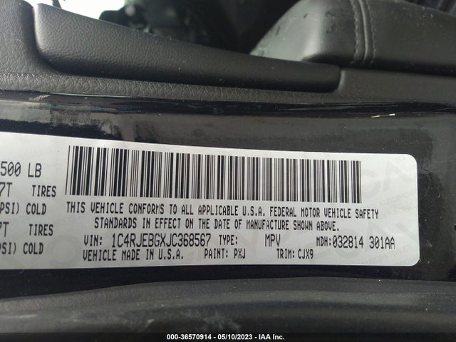 1C4RJEBGXJC368567 Jeep Grand Cherokee
