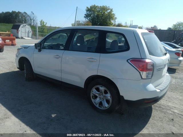 JF2SJAAC0JG433509 Subaru Forester