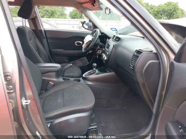KNDJN2A26E7096152 KIA Soul Base