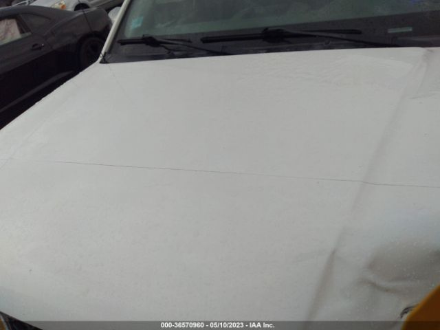 1N6DD0ER4HN767018 Nissan Frontier Sv V6