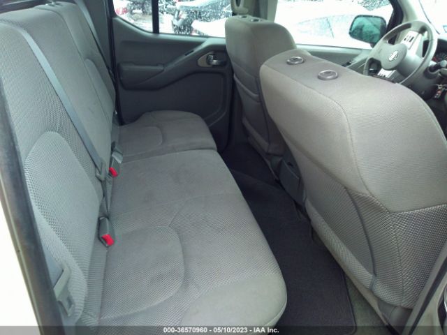 1N6DD0ER4HN767018 Nissan Frontier Sv V6