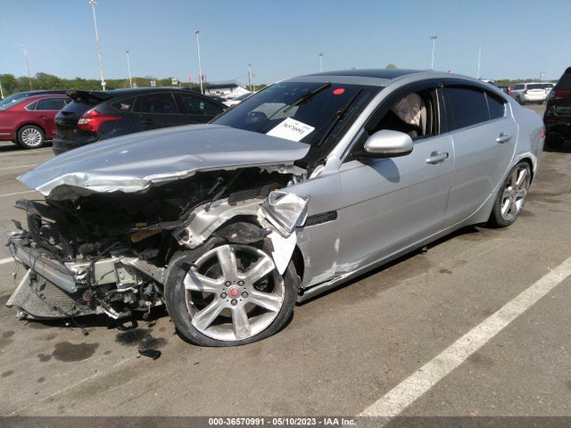 SAJAE4BN2HA968243 Jaguar Xe 20d Prestige