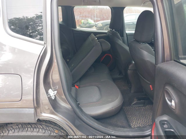 ZACCJBCT5GPD89038 Jeep Renegade Trailhawk