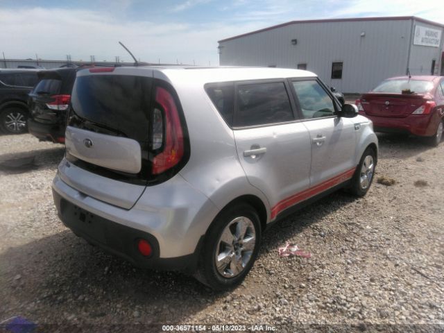KNDJN2A24J7568679 KIA Soul Base