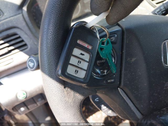 3CZRM3H51GG705600 Honda CR-V EX