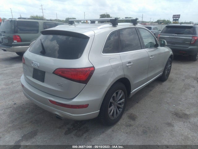 WA1LFAFP1EA028889 Audi Q5 Premium Plus